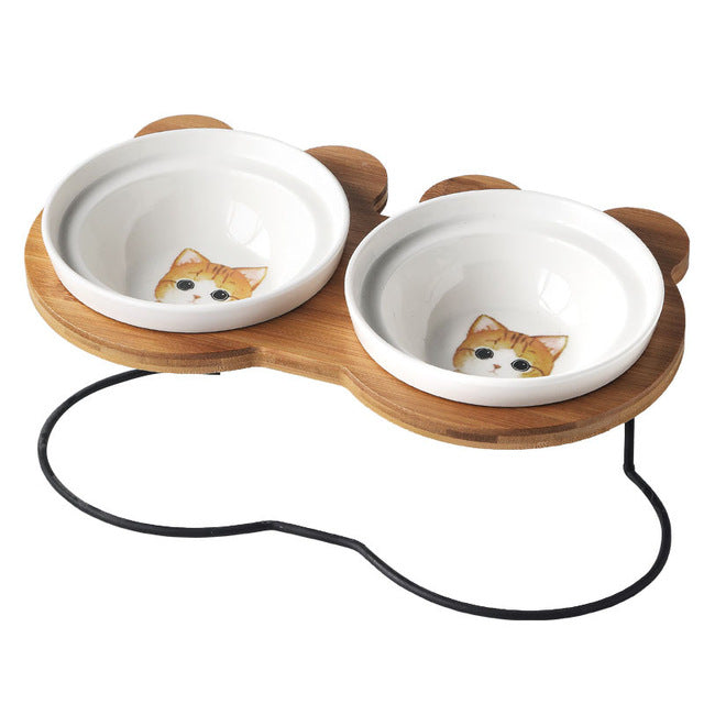 Comedor y bebedero ergonómico para gatos.